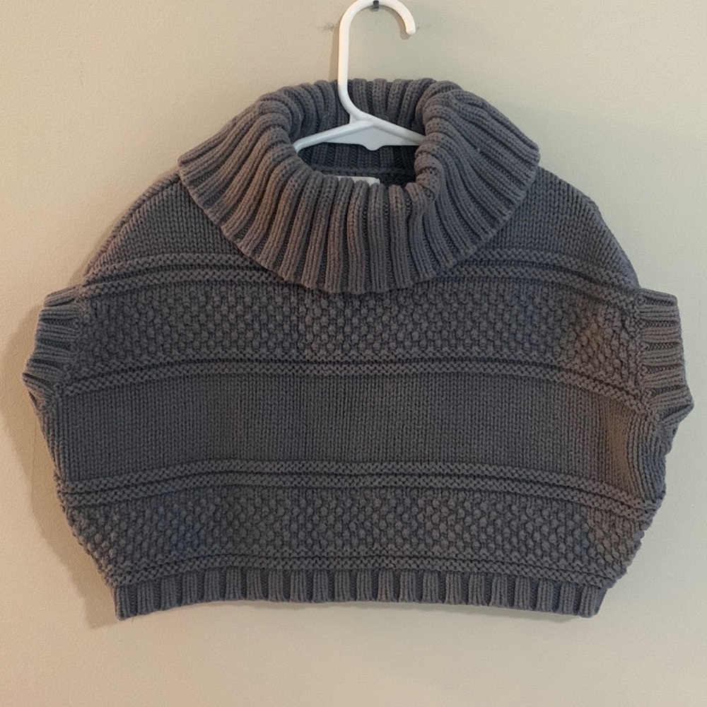 Old Navy Infant Gray Cowl Neck Poncho Sweater Size 12-18 Months